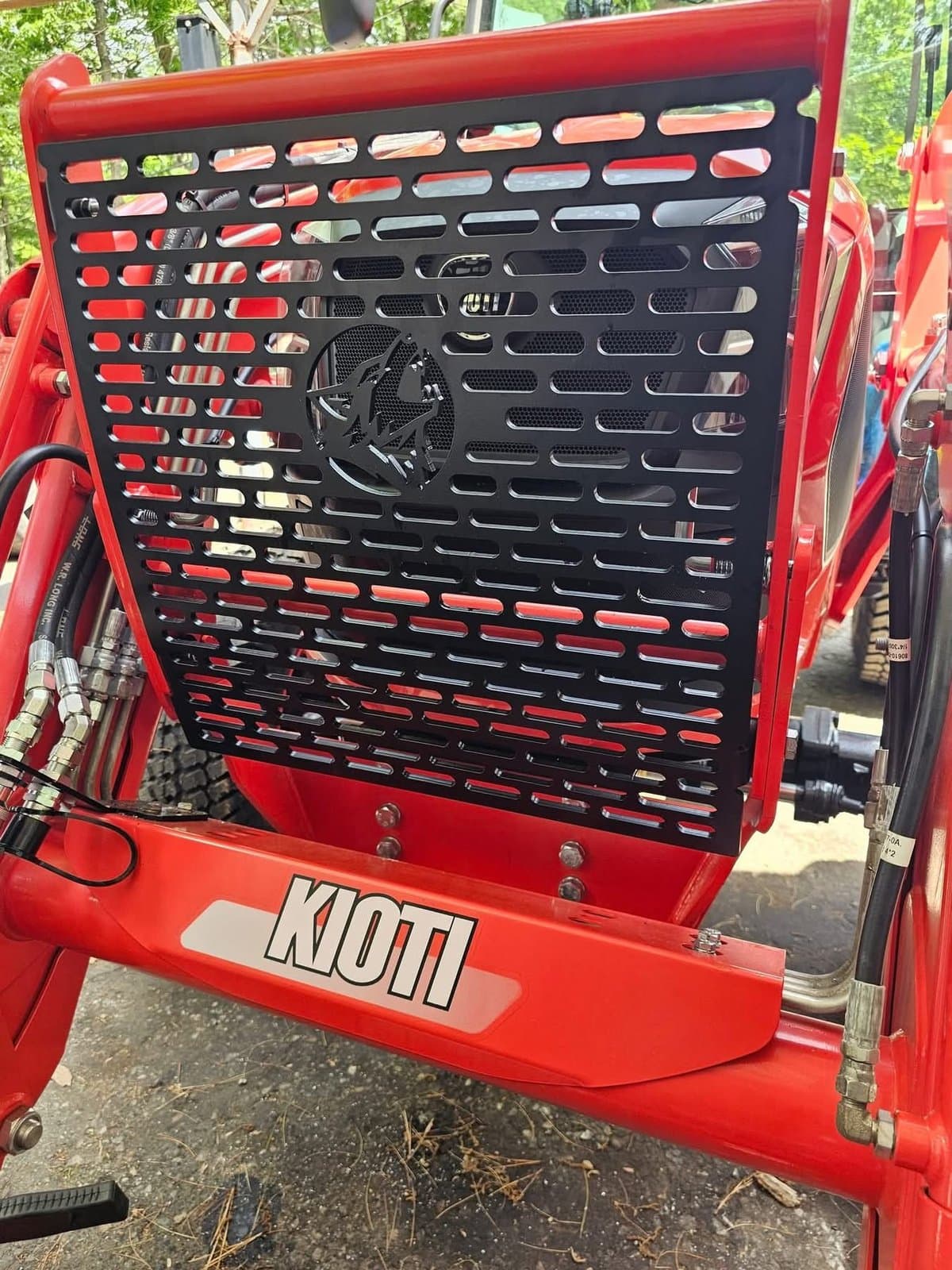 Kioti Ck Dk 6bolt Skull Grille Detail