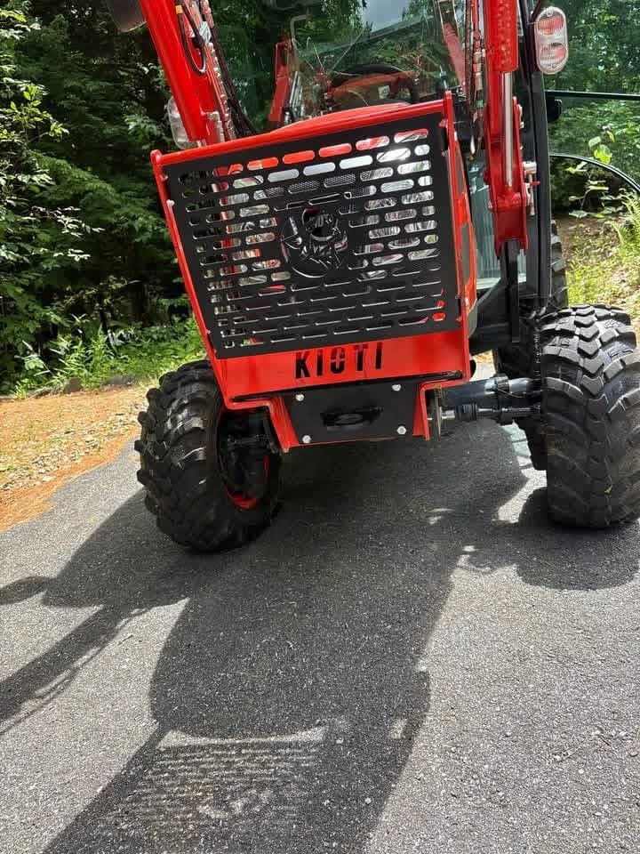 Kioti Cx Ck2510 Skull Rear